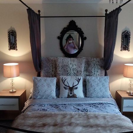 פורפאר One Strathview B&B מראה חיצוני תמונה